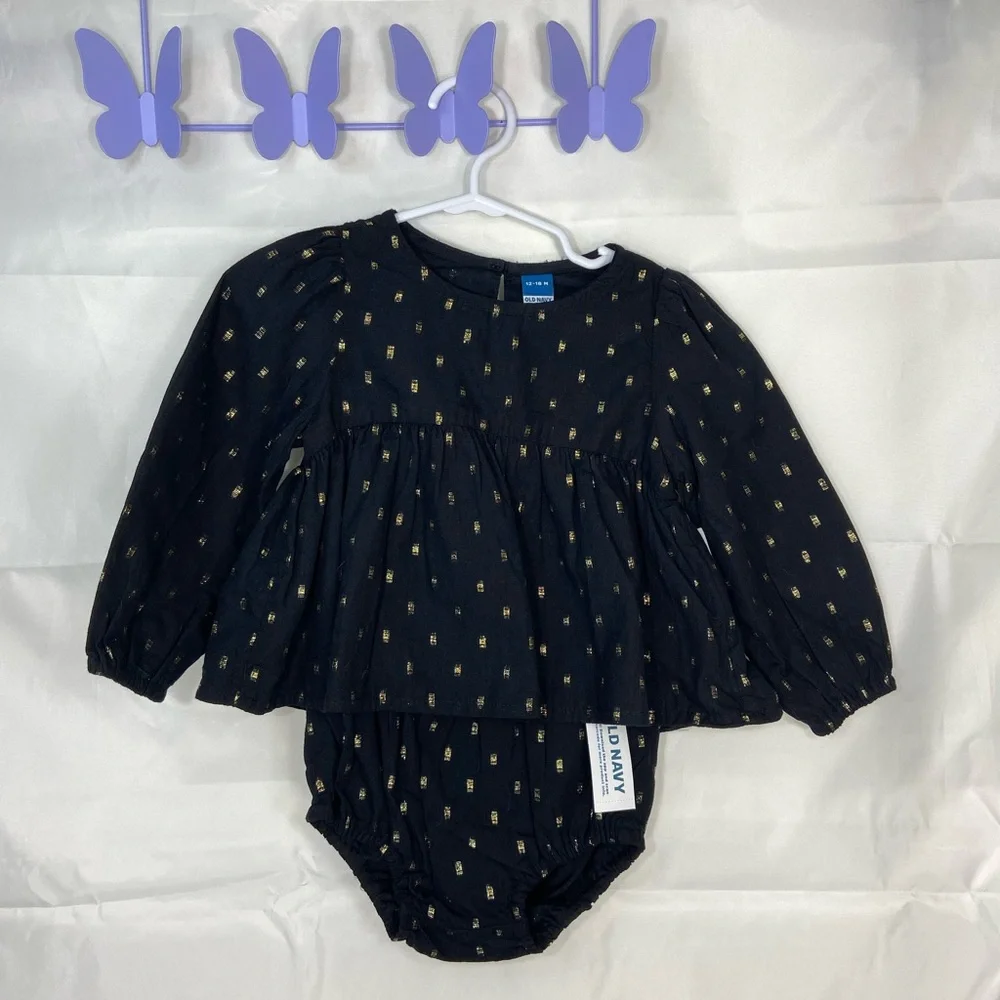NEW Old Navy baby girl’s black gold pattern blouse matching‎ diaper cover set
